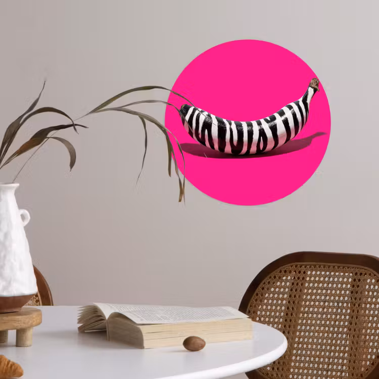 Banaan - Zebraprint - Roze Wandcirkel behangsticker klein -sfeer3