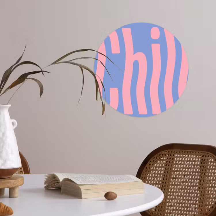 Chill - Roze - Blauw - Golvend Wandcirkel behangsticker klein -sfeer3