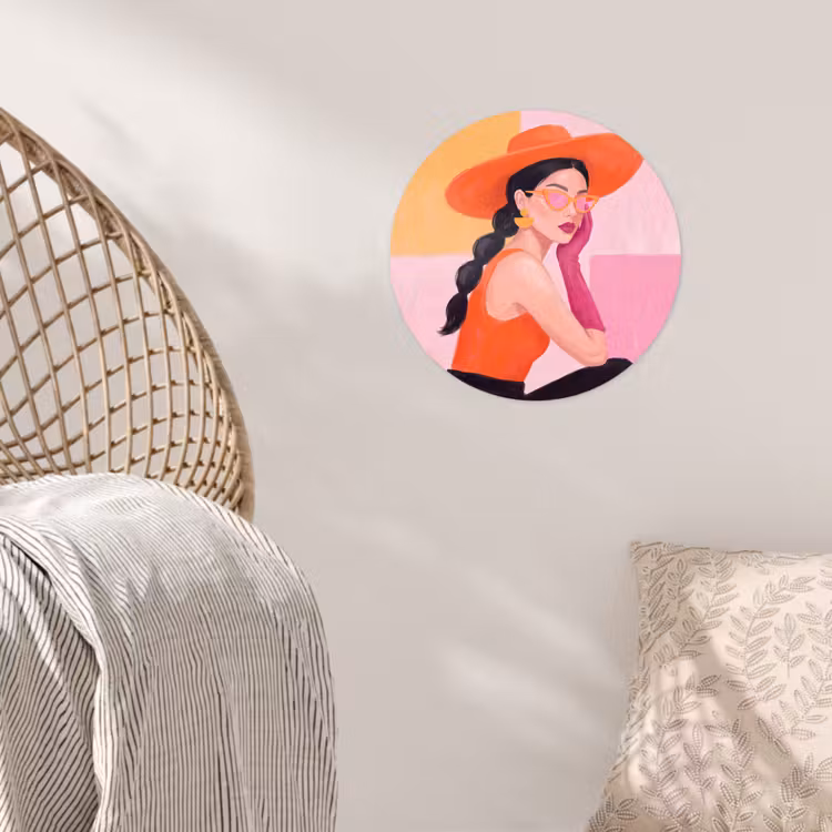 Vrouw - Hoed - Mode - Modern - Oranje Wandcirkel behangsticker klein -sfeer4