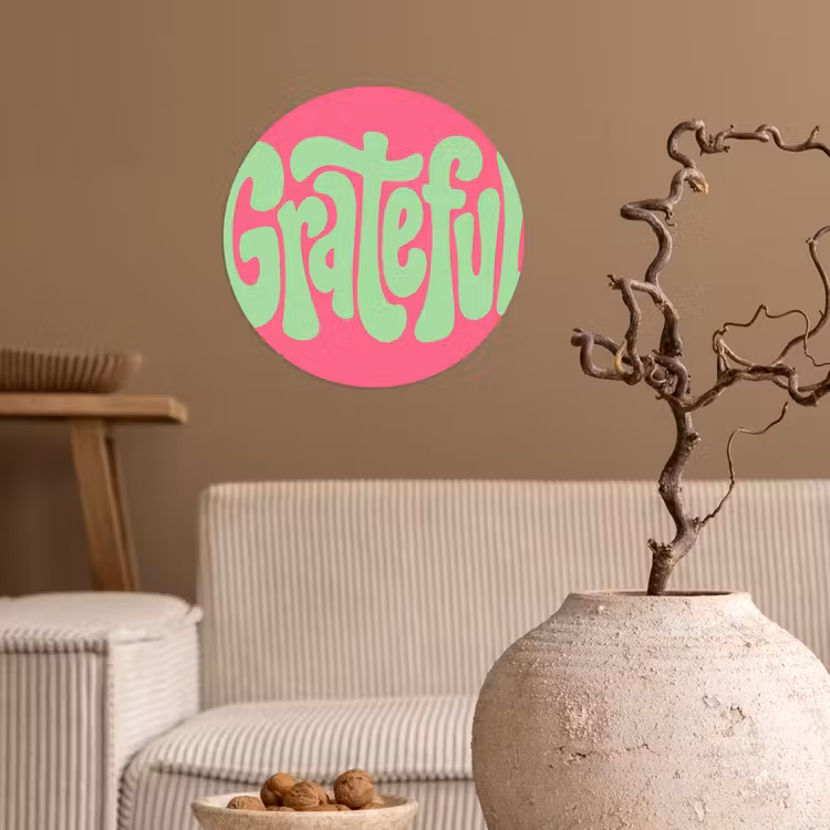 Grateful - Groen - Grafisch - Vloeiend Wandcirkel behangsticker klein -sfeer1