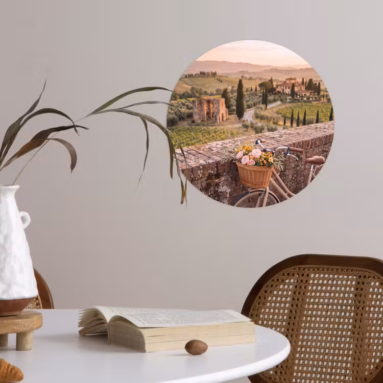 Fiets - Bloemen - Toscane - Landschap - Roze Wandcirkel behangsticker klein -sfeer3