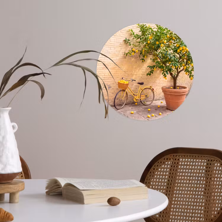 Fiets - Mand - Eten - Geel - Zomer Wandcirkel behangsticker klein -sfeer3