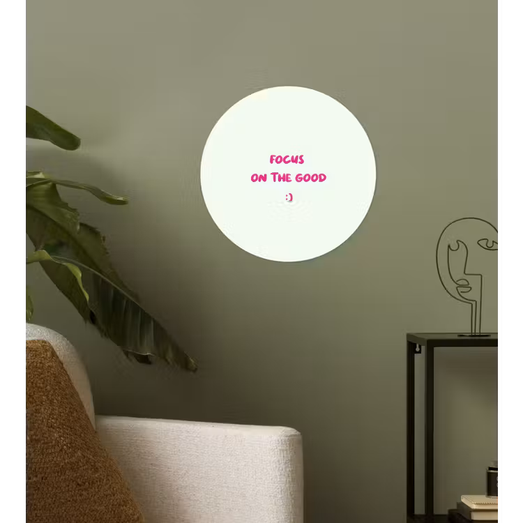 Focus - Beige - Roze - Smiley Wandcirkel behangsticker klein -sfeer2