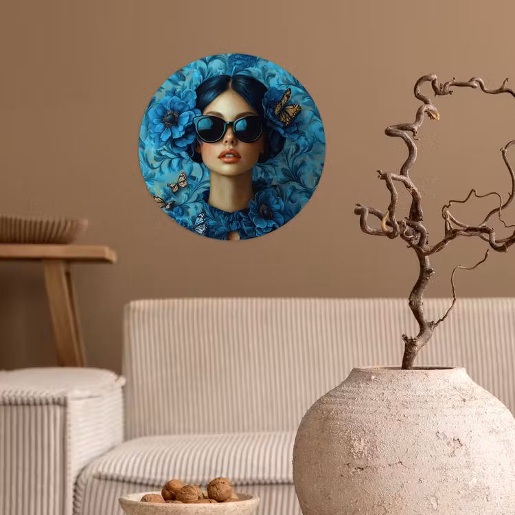 Vrouw - Bloemen - Vlinders - Blauw - Abstract Wandcirkel behangsticker klein -sfeer1