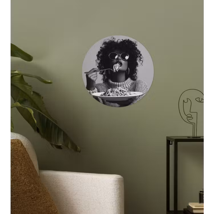Vrouw - Pasta - Zwart - Wit Wandcirkel behangsticker klein -sfeer2