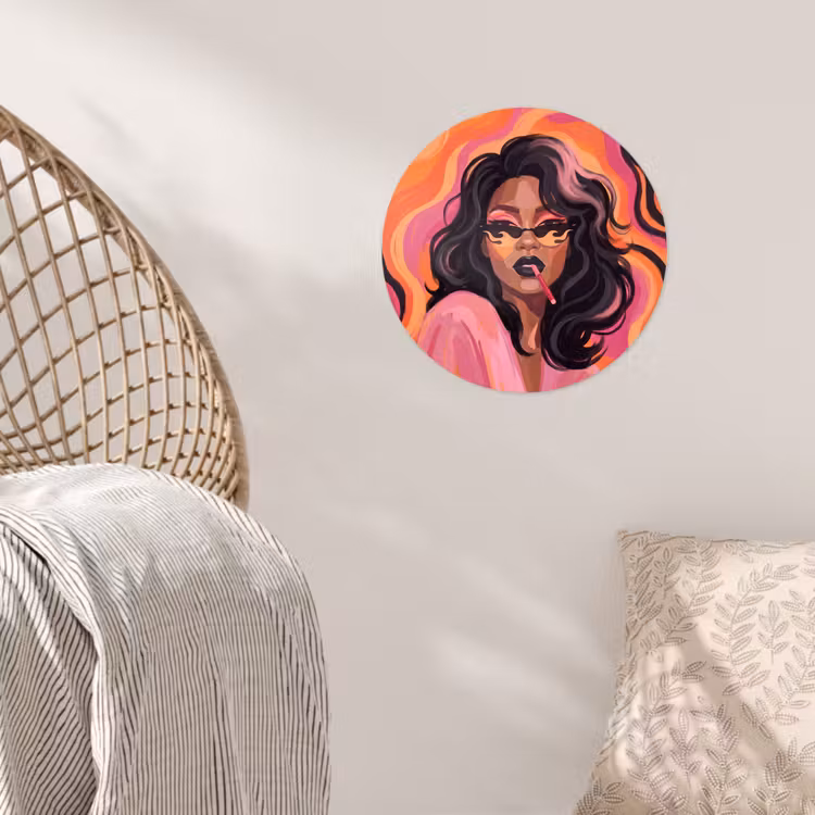 Vrouw - Zonnebril - Modern - Portret - Oranje Wandcirkel behangsticker klein -sfeer4
