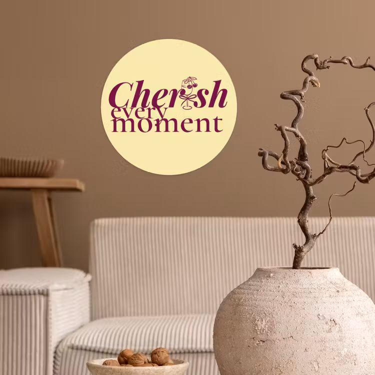 Cherish every moment - Cocktailglas - Geel Wandcirkel behangsticker klein -sfeer1
