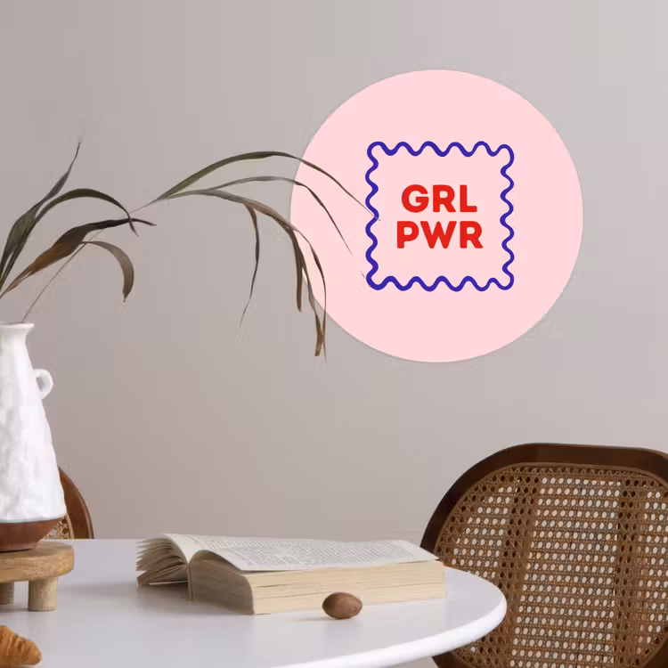 Grl pwr - Roze - Kader Wandcirkel behangsticker klein -sfeer3