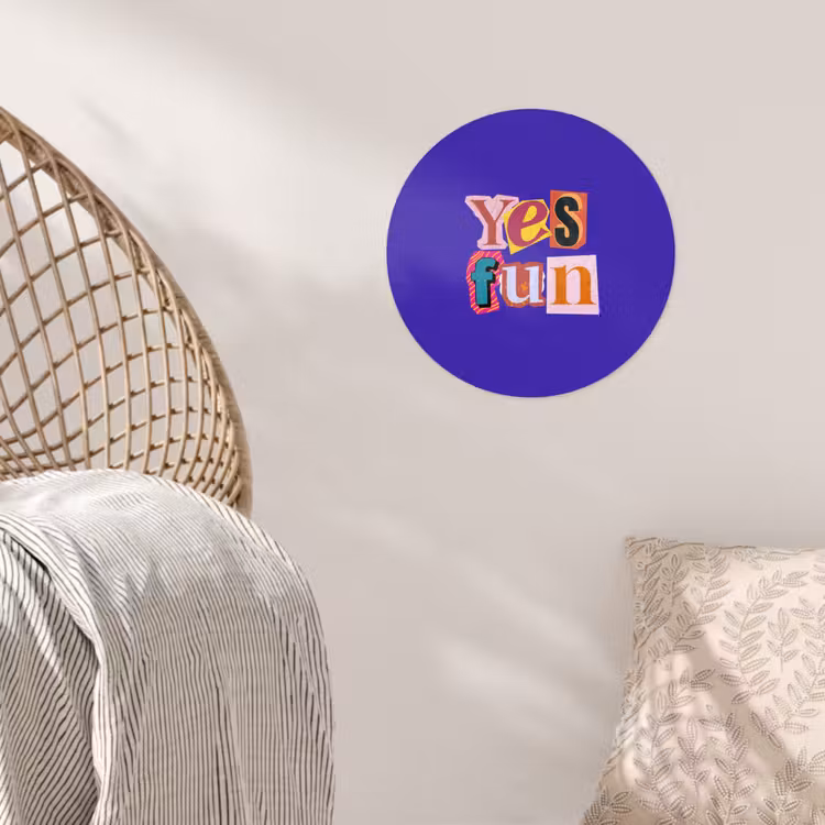 Yes fun - Kleurrijk - Collage-stijl Wandcirkel behangsticker klein -sfeer4