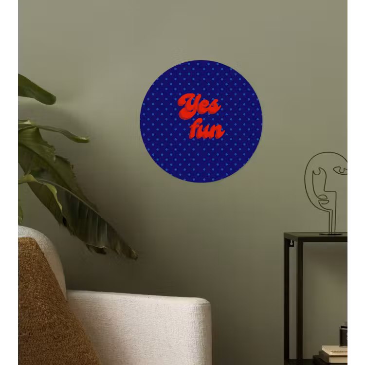 Yes fun - Rood - Blauw - Stippen Wandcirkel behangsticker klein -sfeer2