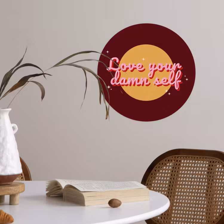 love your damn self - Cirkel - Glitter - Rood Wandcirkel behangsticker klein -sfeer3