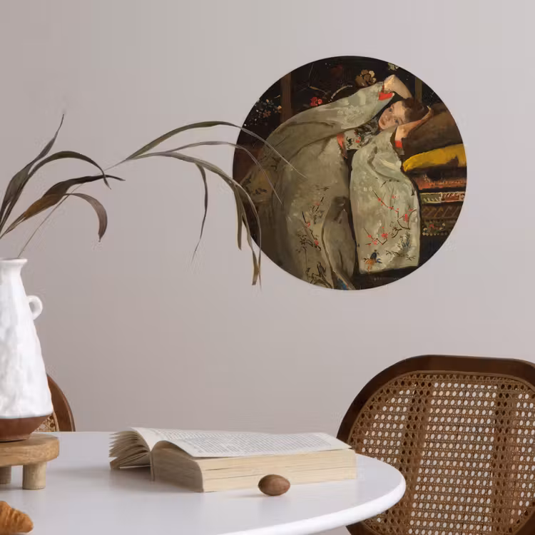 Meisje in witte kimono - Schilderij van George Hendrik Breitner Wandcirkel behangsticker klein -sfeer3