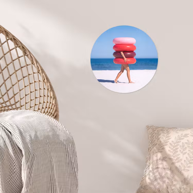 Mensen - Strand - Zomer - Recreatie - Kleurrijk Wandcirkel behangsticker klein -sfeer4