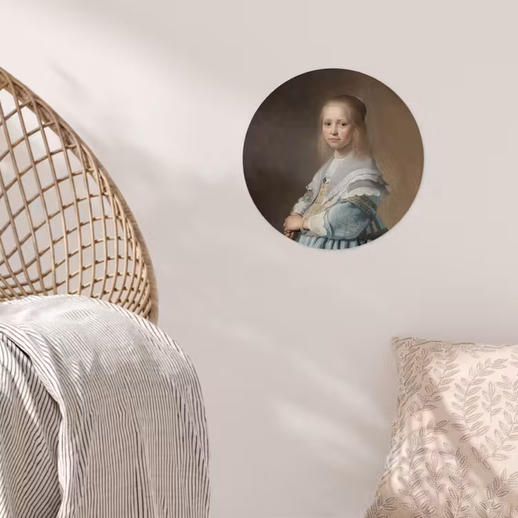 Portret van een meisje in het blauw - Schilderij van Johannes Cornelisz. Verspronck Wandcirkel behangsticker klein -sfeer4
