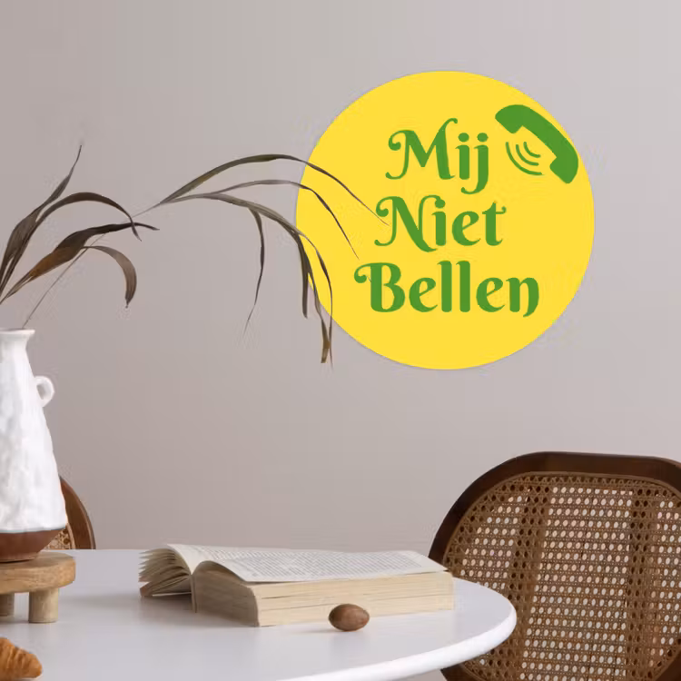 Mij niet bellen - Telefoon - Geel Wandcirkel behangsticker klein -sfeer3