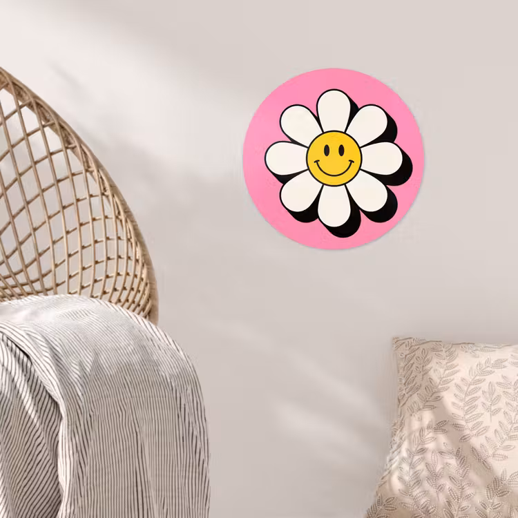 Smiley - Bloem - Roze Wandcirkel behangsticker klein -sfeer4