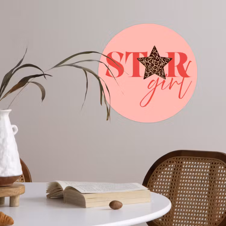 Star girl - Roze - Panter - Ster Wandcirkel behangsticker klein -sfeer3