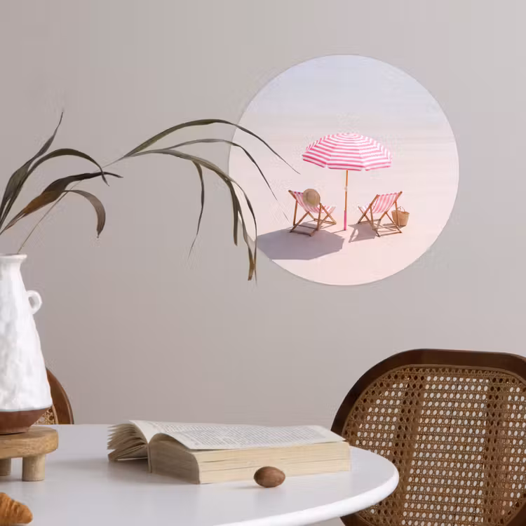 Strand - Parasol - Ligstoel - Zomer - Roze Wandcirkel behangsticker klein -sfeer3
