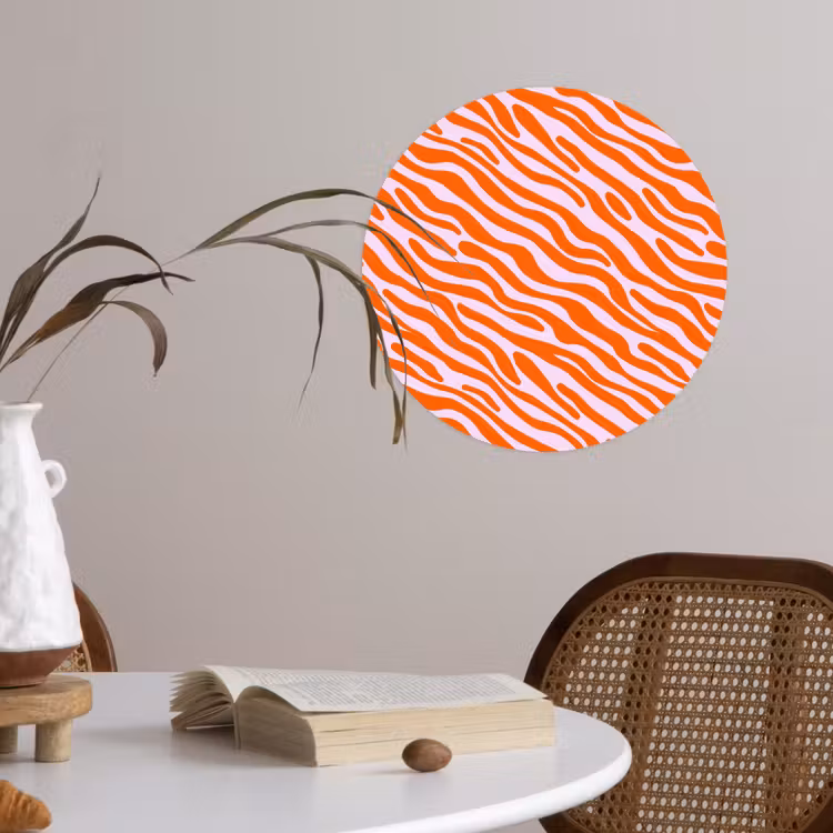 Strepen - Dynamisch - Oranje Wandcirkel behangsticker klein 186 -sfeer3