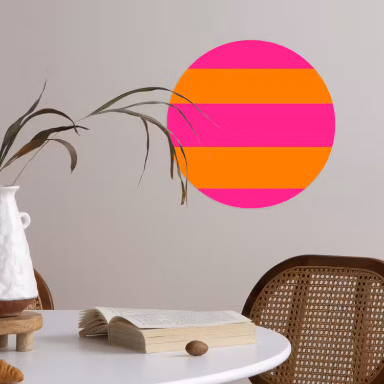 Strepen - Horizontaal - Roze Wandcirkel behangsticker klein 186 -sfeer3