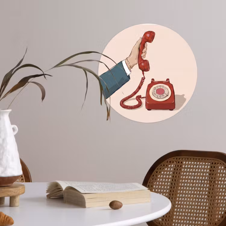 Telefoon - Hand - Vintage - Communicatie - Rood Wandcirkel behangsticker klein -sfeer3