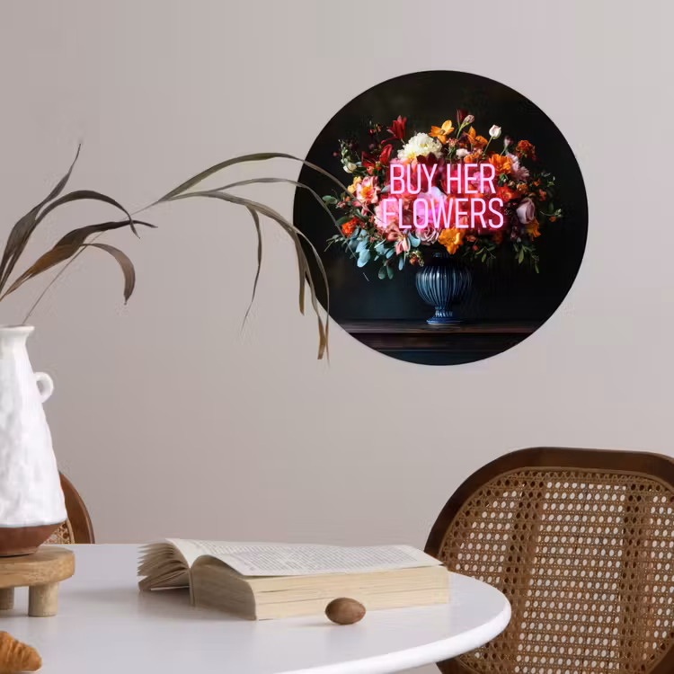 Quote - Bloemen - Vaas - Neon Wandcirkel behangsticker klein -sfeer3