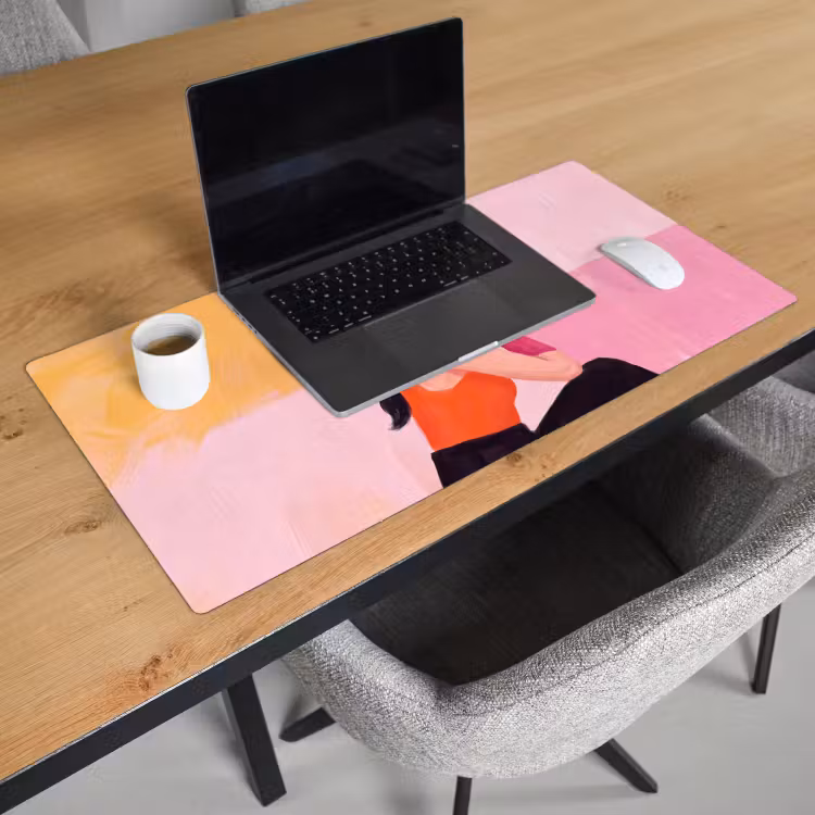 Schreibtischunterlage - Damen – Hut – Mode – Modern – Orange - Vrouw - Hoed - Mode - Modern - Oranje Muismat XXL klein