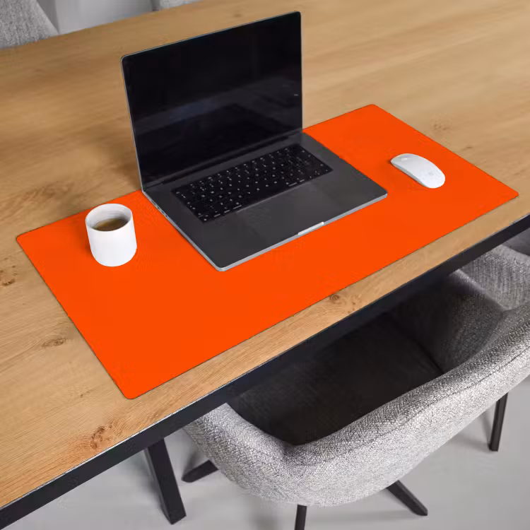 Fiery  - Tangerine - Oranje Muismat XXL klein 681 -sfeer1