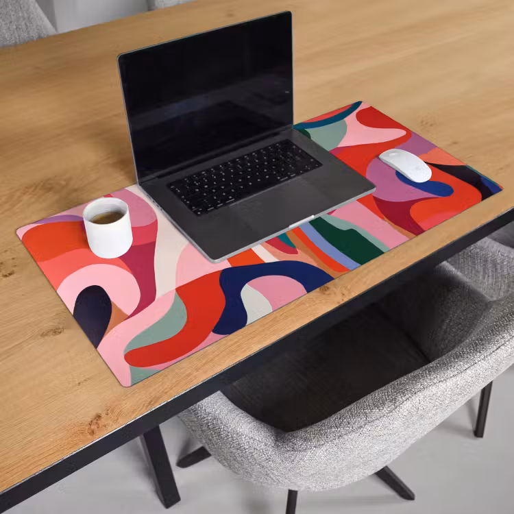 Vormen - Bochten - Kleurrijk - Abstract Muismat XXL klein -sfeer1