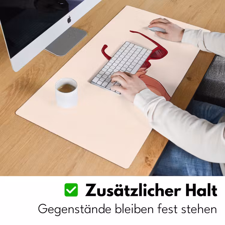Schreibtischunterlage - Frau – Sonnenbrille – Mode – Rot – Illustration - Vrouw - Zonnebril - Mode - Rood - Illustratie Muismat XXL klein