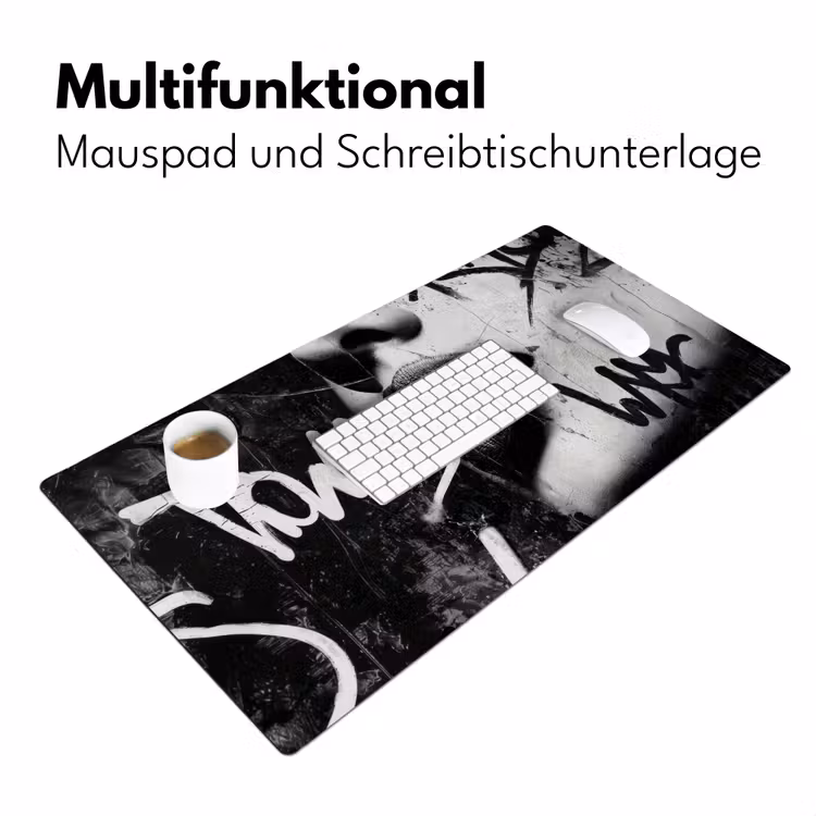 Gezicht - Mond - Graffiti - Zwart Muismat XXL klein -ysfeer4_duits