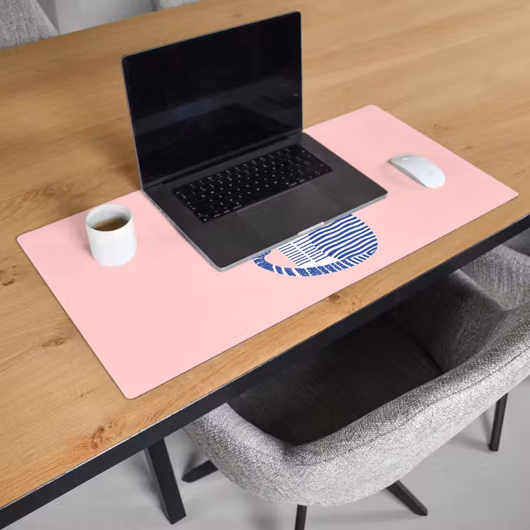 Kat - Illustratie - Minimalistisch - Roze Muismat XXL klein -sfeer1