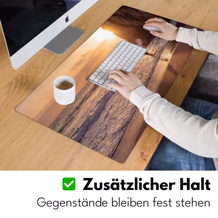 Schreibtischunterlage - Menschen – Ozean – Sonnenuntergang – Küste – Gold - Mensen - Oceaan - Zonsondergang - Kust - Goud Muismat XXL klein