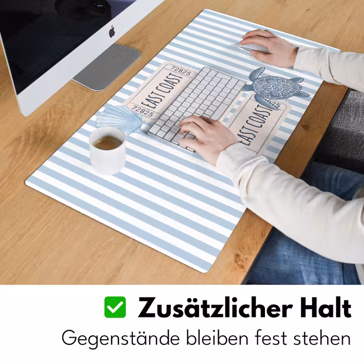 Schreibtischunterlage - Muschel – Ozean – Küste – Blau – Illustration - Schelp - Oceaan - Kust - Blauw - Illustratie Muismat XXL klein