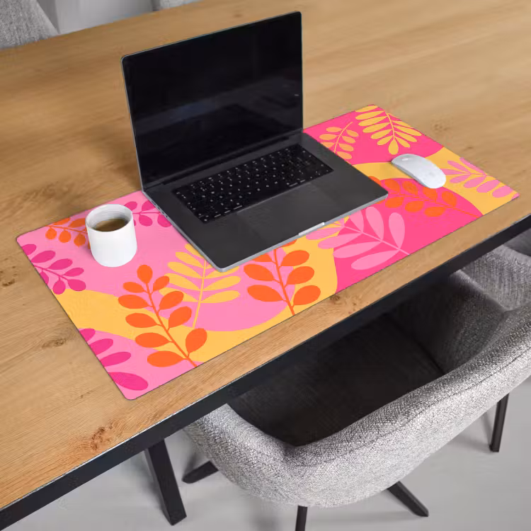 Schreibtischunterlage - Natur – Blätter – Abstrakt – Rosa – Gelb - Natuur - Bladeren - Abstract - Roze - Geel Muismat XXL klein