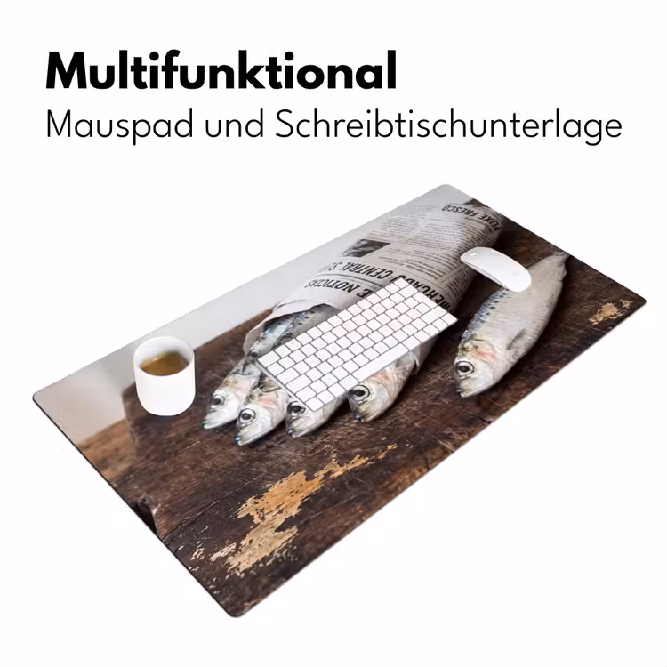 Schreibtischunterlage - Sardine – Zeitung – Schneidebrett - Sardientje - krant - snijplank Muismat XXL klein