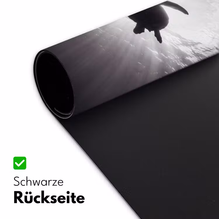 Schildpad - Onderwater - Lichtstralen - Oceaan - Zwart-wit Muismat XXL klein -ysfeer2_duits