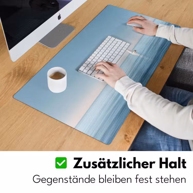 Zeilbootje - Kalme zee - Helderblauwe hemel Muismat XXL klein -ysfeer3_duits
