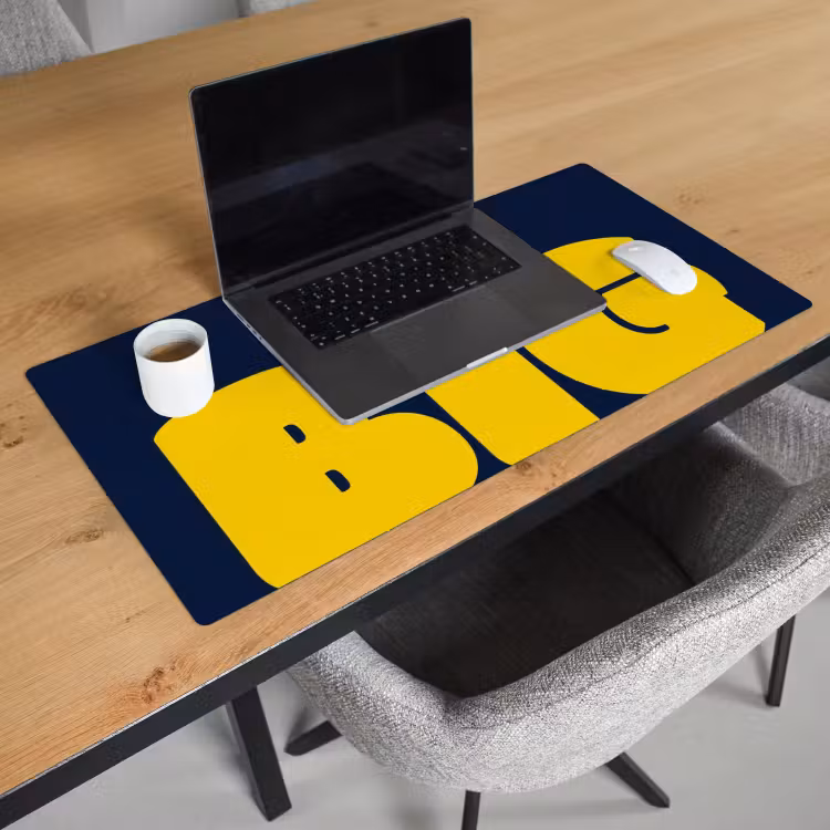 Think big - Blauw - Geel Muismat XXL klein -sfeer1