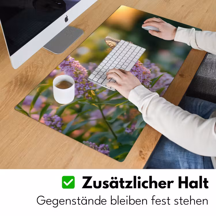 Sierlijke - Vlinder - Paarse - Bloemen Muismat XXL klein -ysfeer3_duits