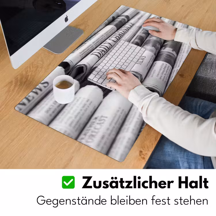 Krant - Stapel - Nieuws - Zwart-wit - Media Muismat XXL klein -ysfeer3_duits