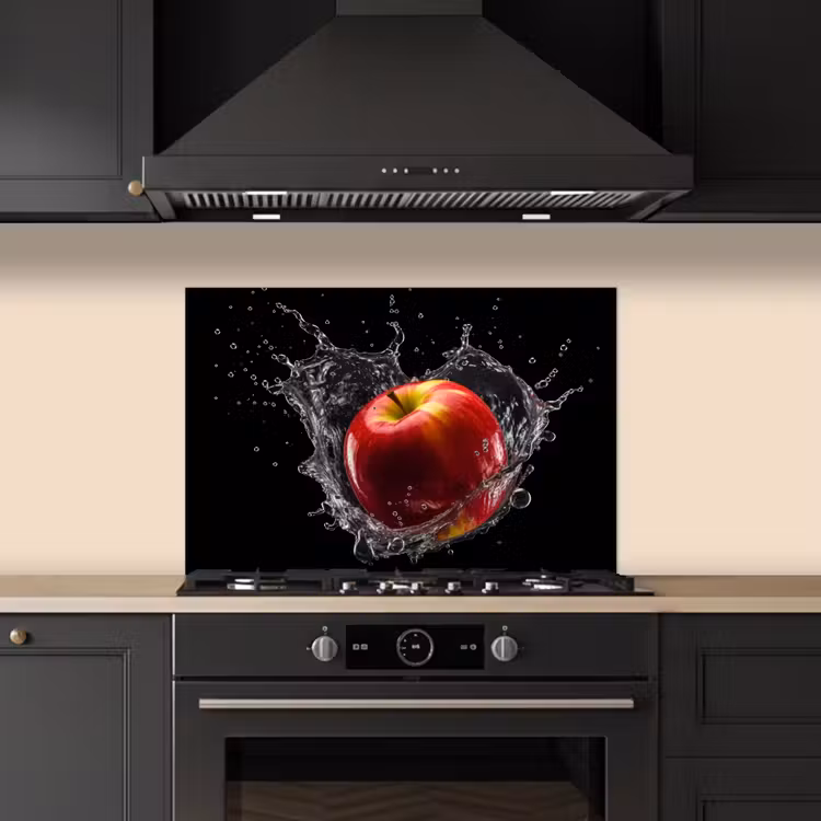Appel - Rood - Water - Zwart - Fruit keuken achterwand spatscherm klein -sfeer1