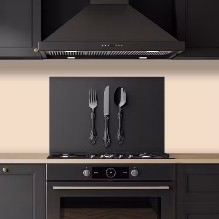 Bestek - Zwart keuken achterwand spatscherm klein -sfeer1