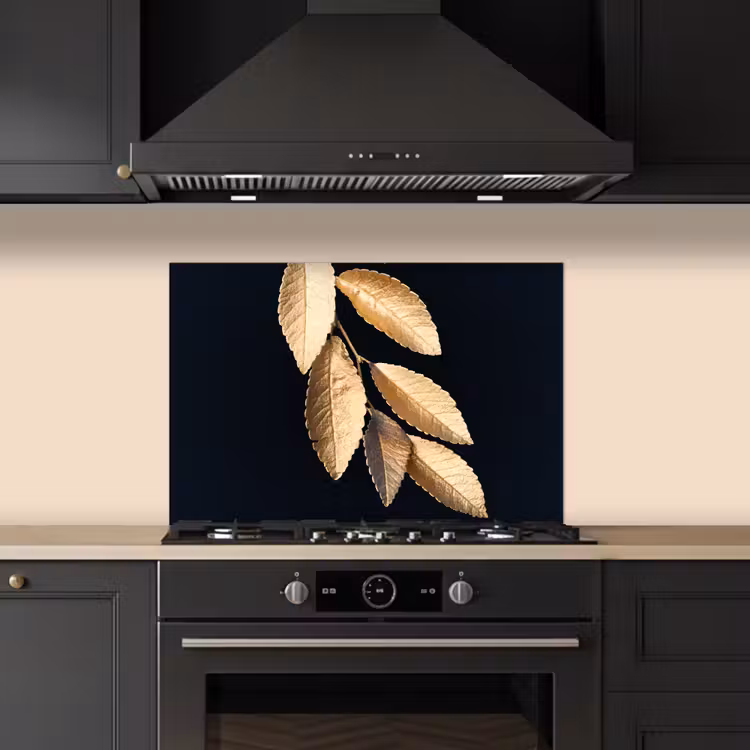 Bladeren - Zwart - Goud - Luxe - Planten keuken achterwand spatscherm klein -sfeer1