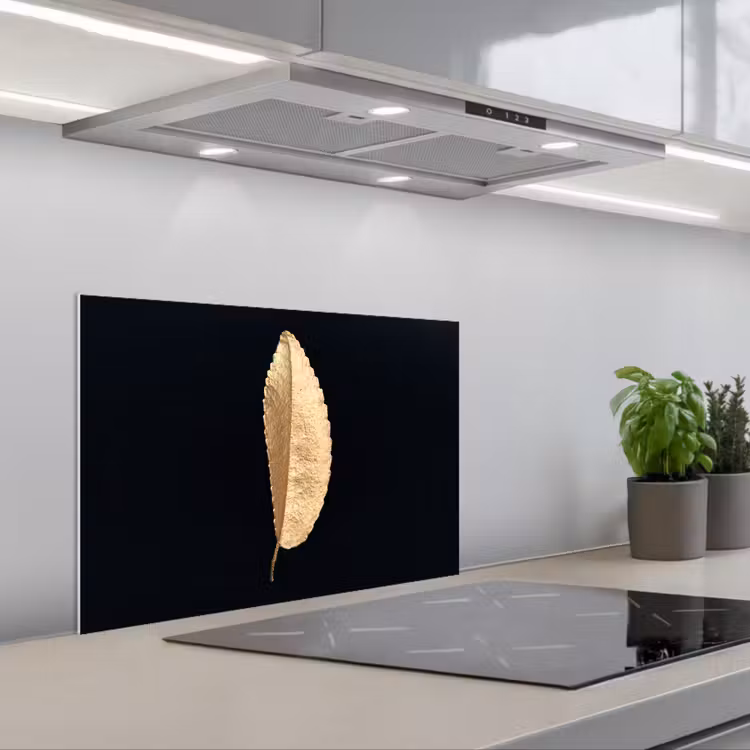 Bladeren - Black and gold - Luxe - Chic - Natuur keuken achterwand spatscherm klein -3d_schuin