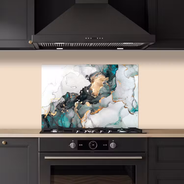 Blauw - Marmer - Goud keuken achterwand spatscherm klein -sfeer1