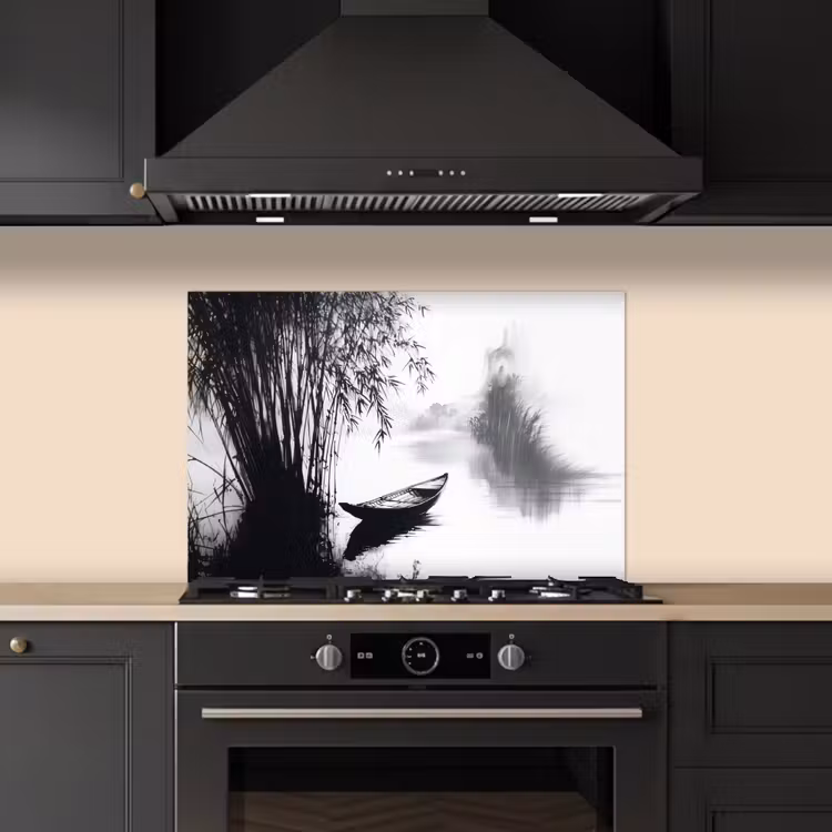 Boot - Rivier - Bamboe - Wit keuken achterwand spatscherm klein -sfeer1