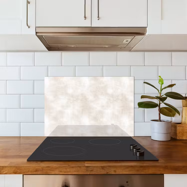 Subtiel - Structuur - Beige keuken achterwand spatscherm klein 900 -sfeer2