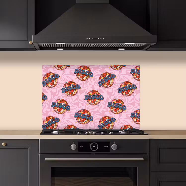 Disco - Bal - Patroon - Roze keuken achterwand spatscherm klein 900 -sfeer1