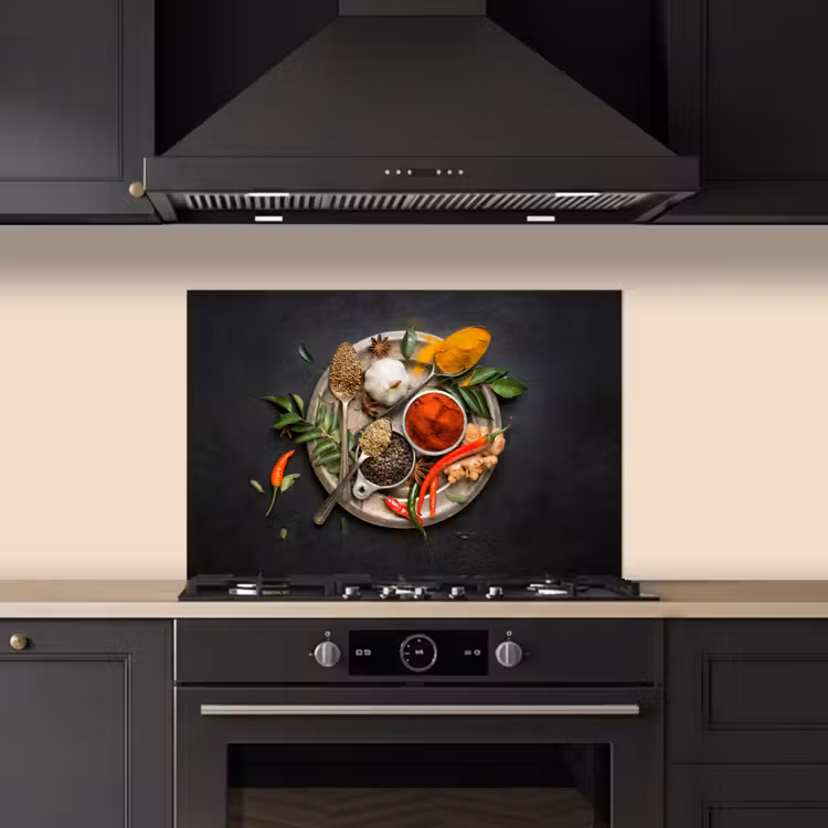 Kruiden - Bord - Peper - Zwart - Lepels - Zilver keuken achterwand spatscherm klein -sfeer1